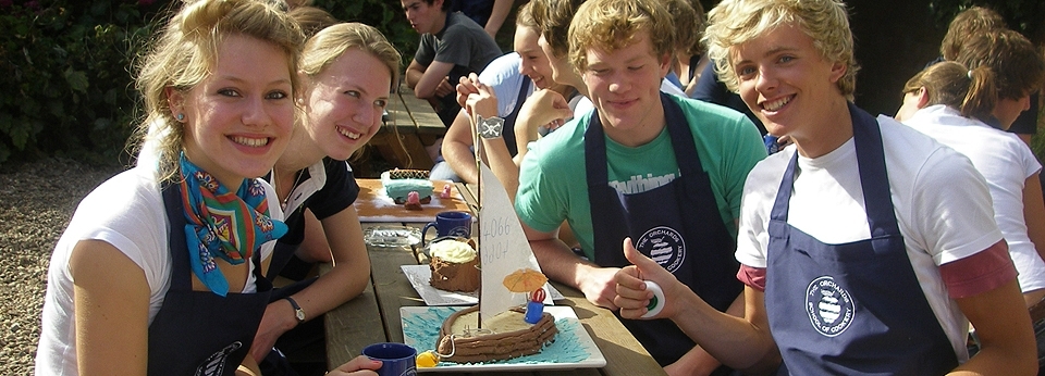 Students Boat Cake